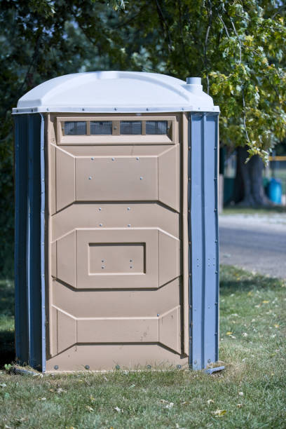 Best Portable bathroom rental  in Oakridge, OR